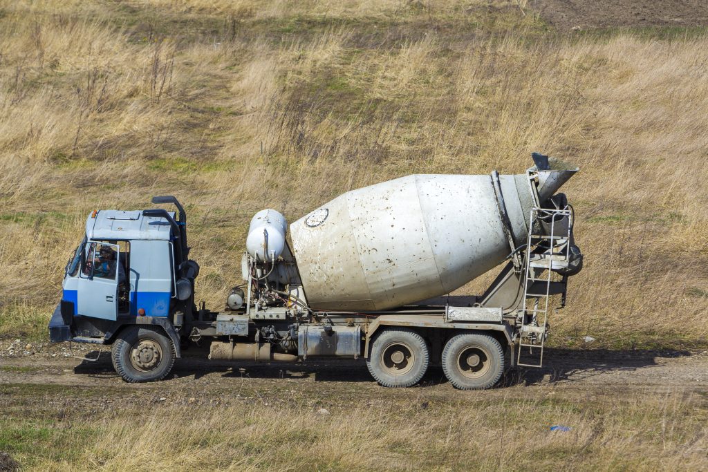 How to Choose the Right Ready-Mix Concrete Supplier in London